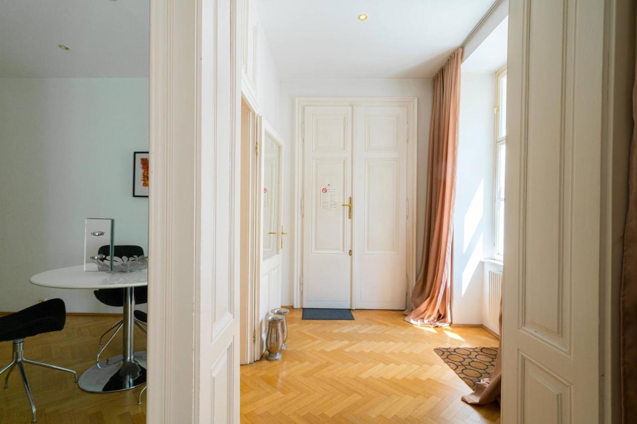 Vienna Residence, Am Heumarkt - Stadtpark Bagian luar foto